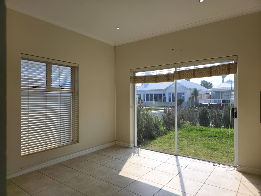 3 Bedroom Property for Sale in Marina Martinique Eastern Cape
